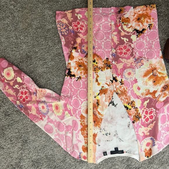 BCBGMaxazria Cardigan Size L Pink Feminine BC413811a beaded - Picture 8 of 9